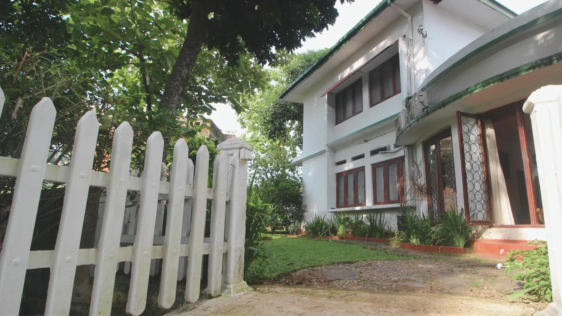 Kandy Boutique Villa By Fortuna Bungalows 0*,  Sri Lanka