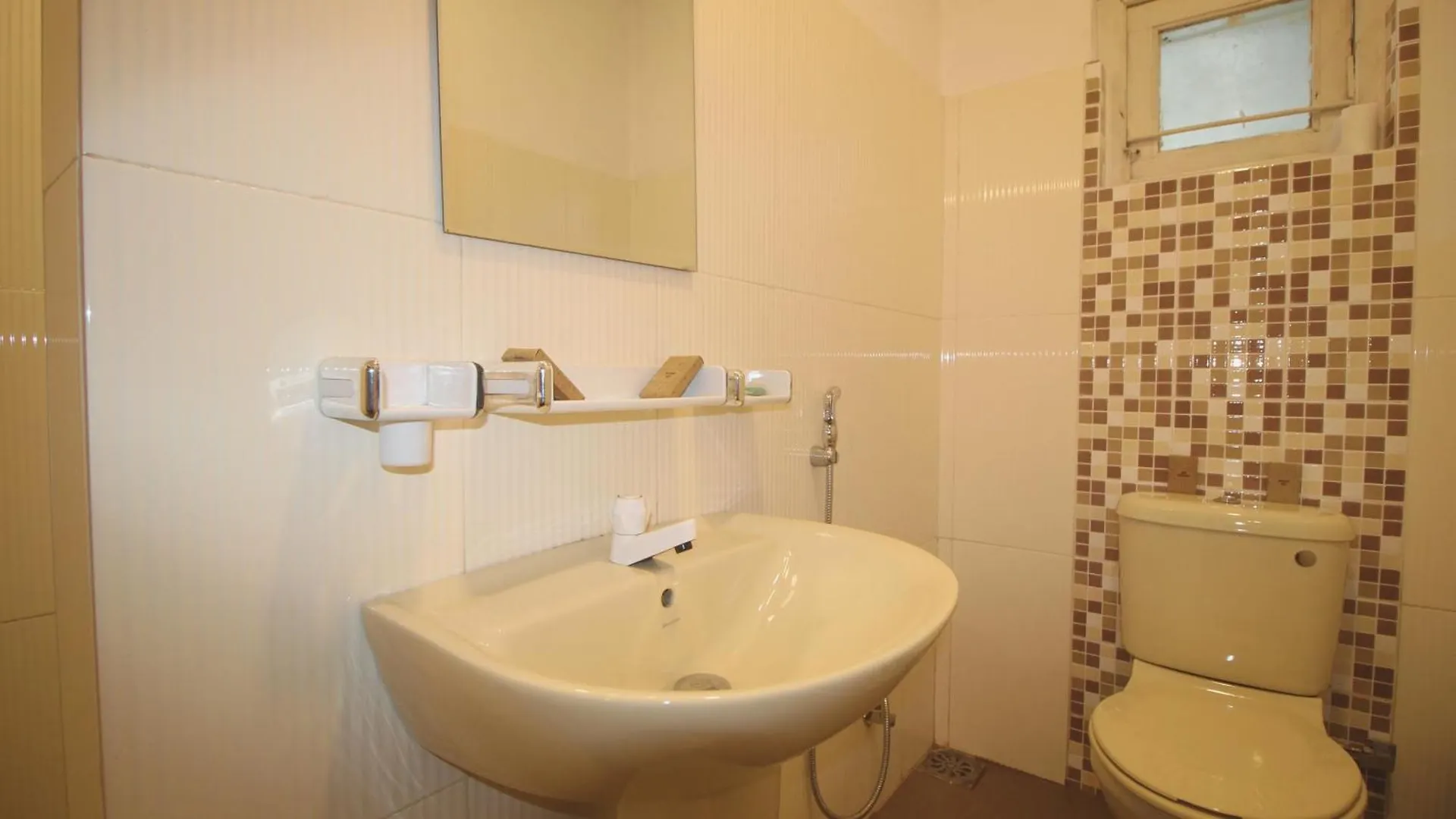 Bed & Breakfast Kandy Boutique Villa By Fortuna Bungalows Sri Lanka