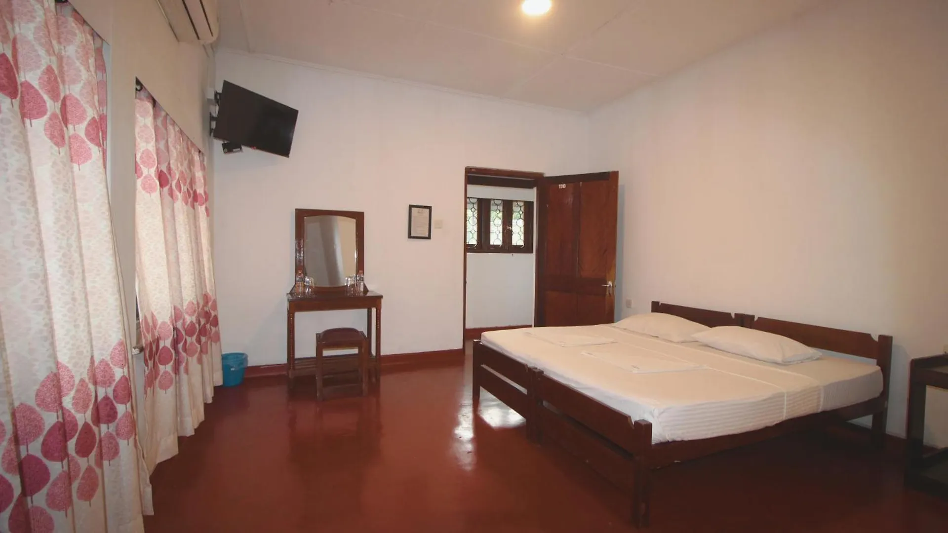 Kandy Boutique Villa By Fortuna Bungalows 0*,