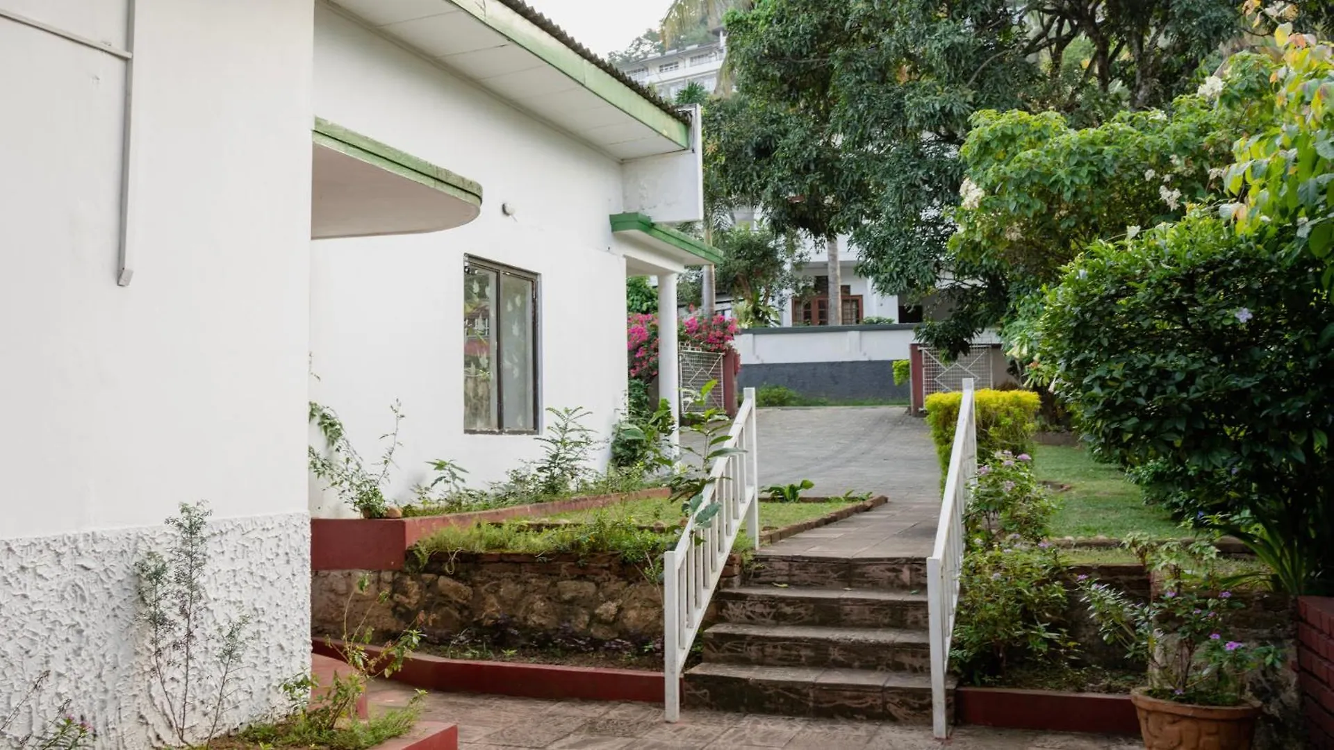 Bed & Breakfast Kandy Boutique Villa By Fortuna Bungalows